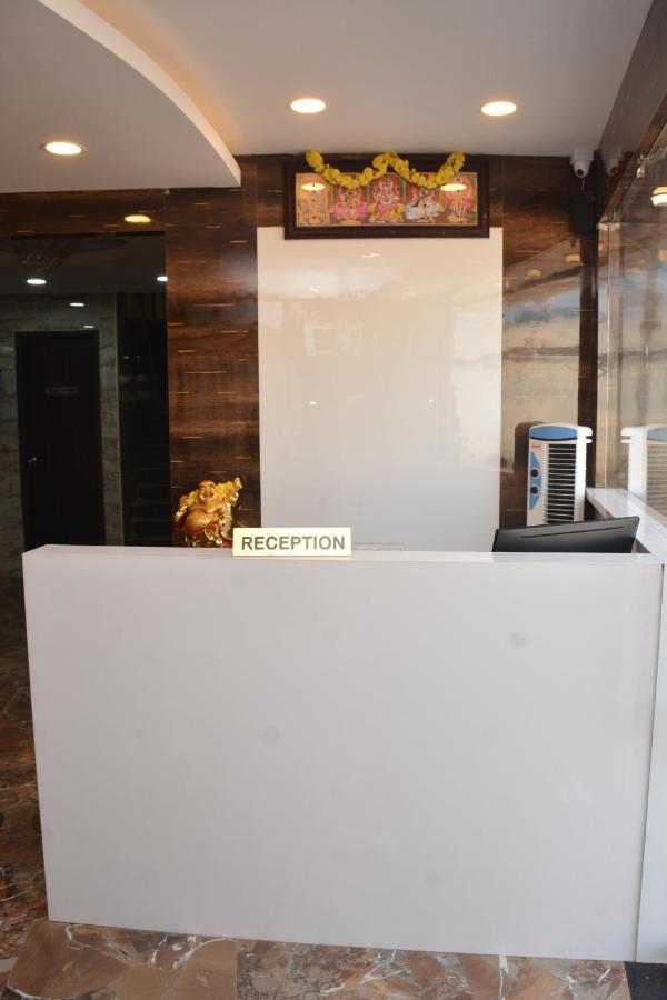 Arihanth Inn 벨로르 외부 사진